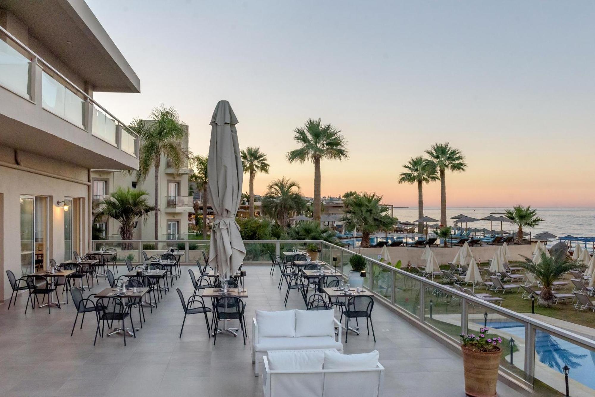 Zeus Hotels Palm Beach สตาลิดา ภายนอก รูปภาพ