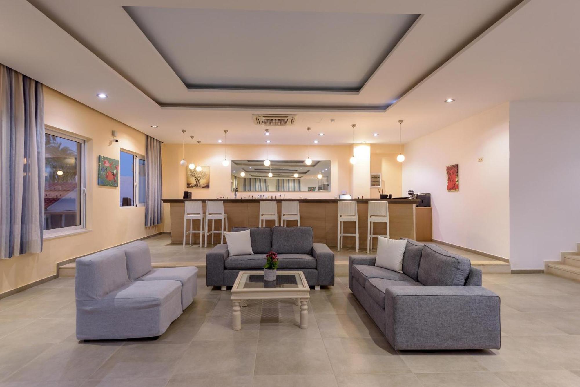 Zeus Hotels Palm Beach สตาลิดา ภายนอก รูปภาพ