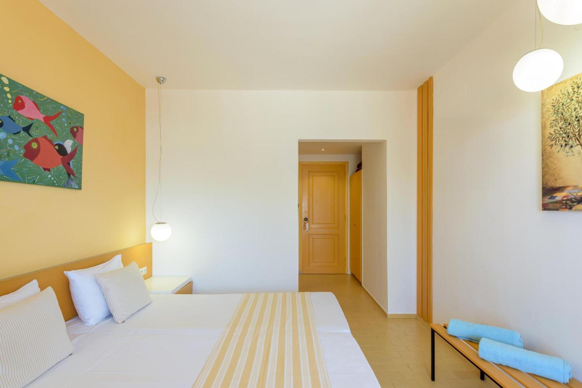Zeus Hotels Palm Beach สตาลิดา ภายนอก รูปภาพ