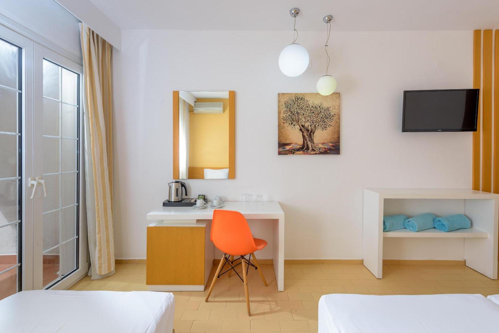 Zeus Hotels Palm Beach สตาลิดา ภายนอก รูปภาพ